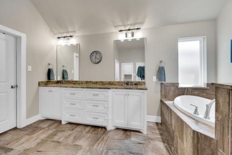 1313 Ridgeview Drive Weatherford TX 76086
