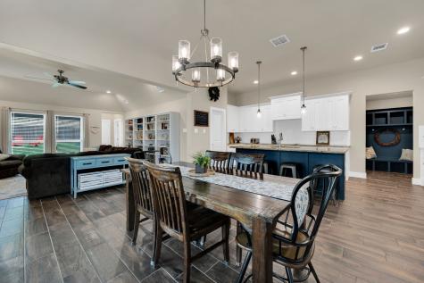 1313 Ridgeview Drive Weatherford TX 76086