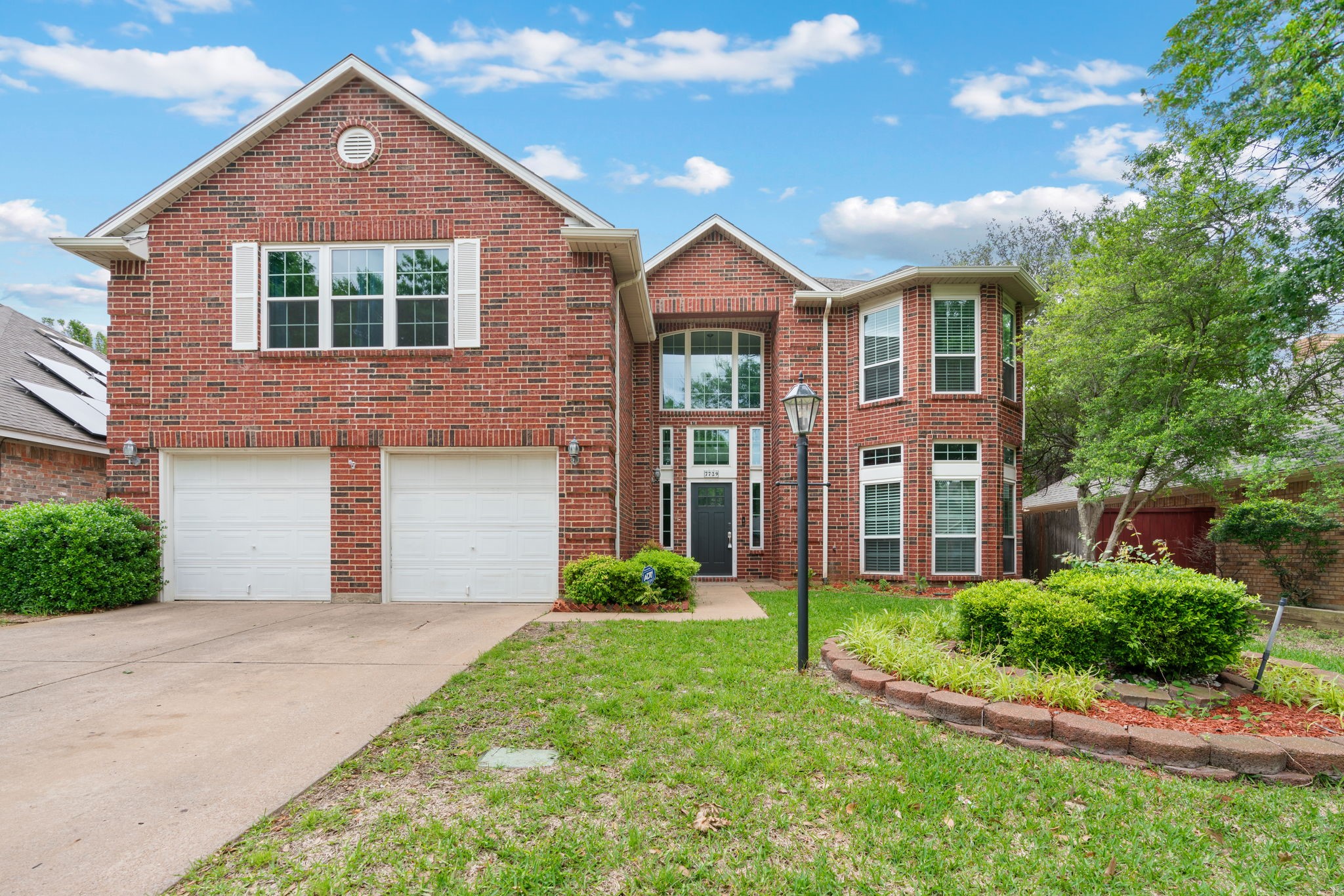 7729 Blossom Drive Fort Worth TX 76133