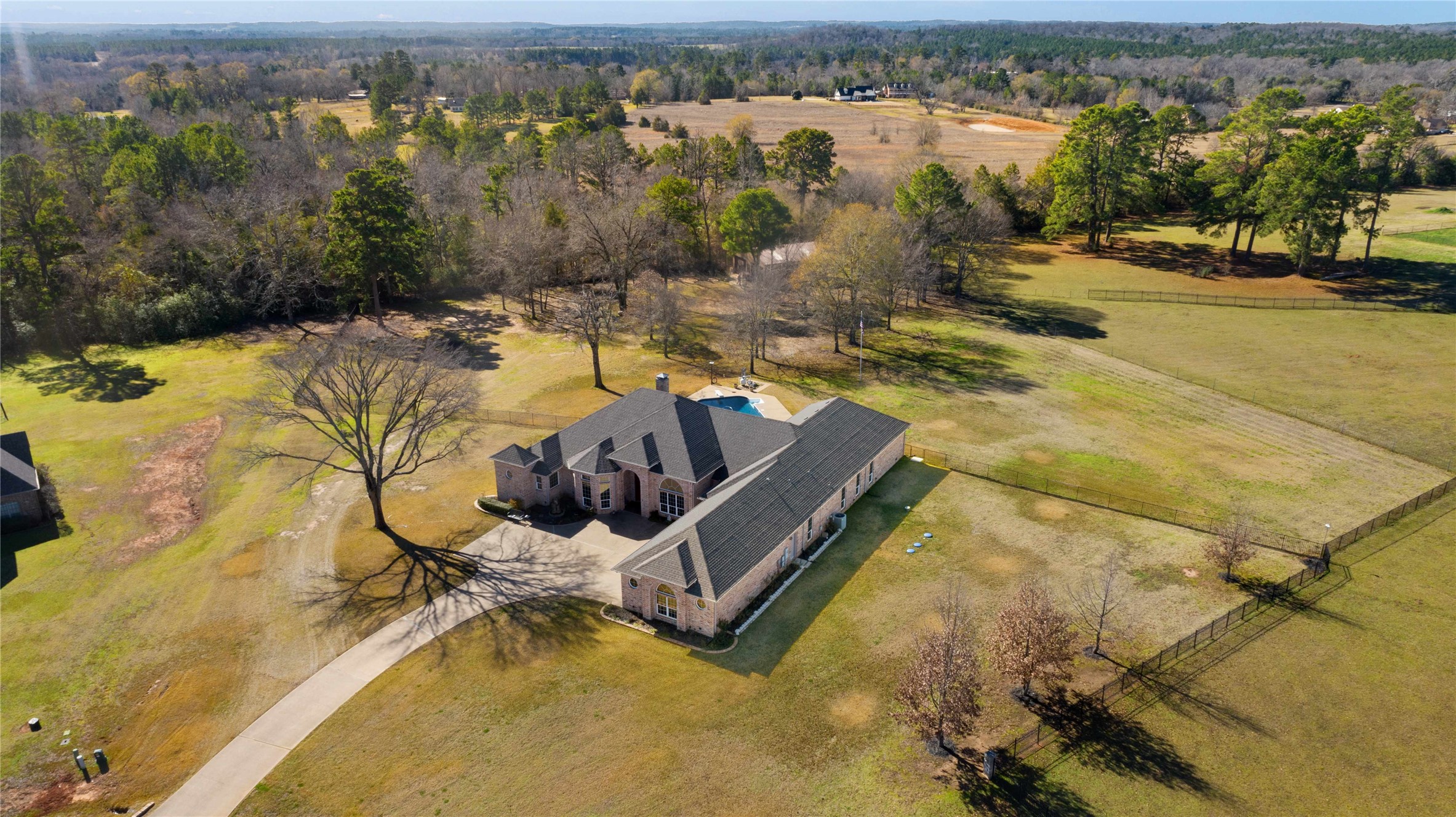 264 County Road 1431 Jacksonville TX 75766