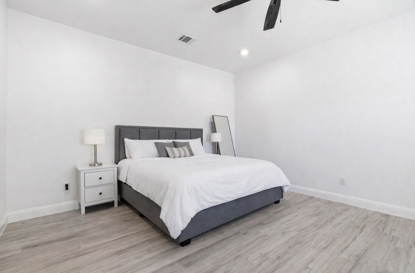 649 Charlotte Lane Burleson TX 76028