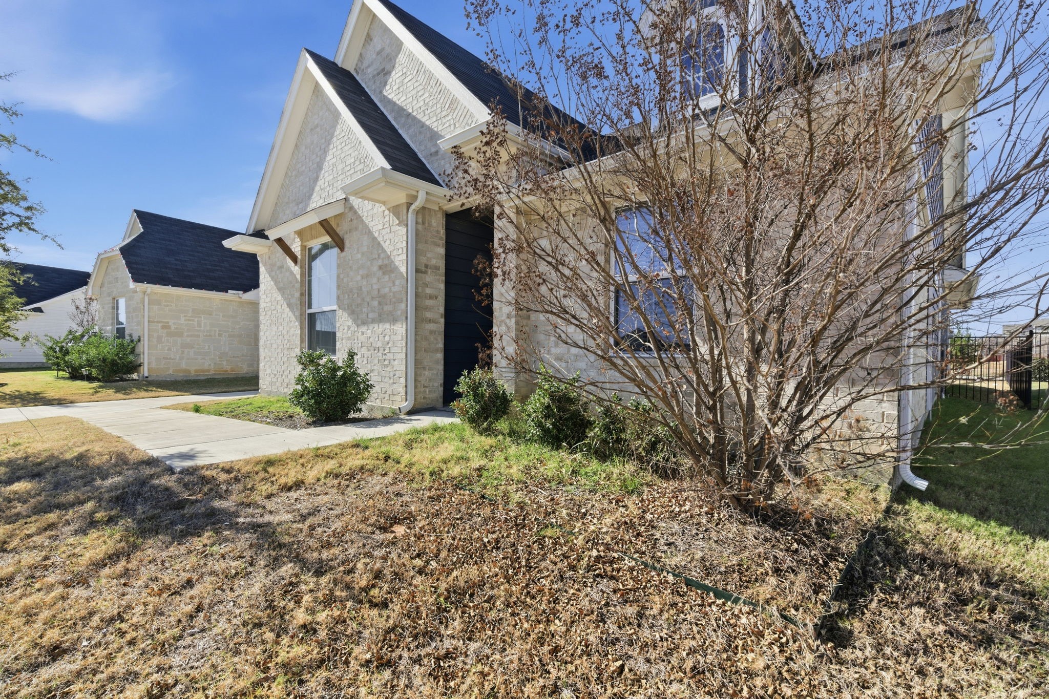 649 Charlotte Lane Burleson TX 76028