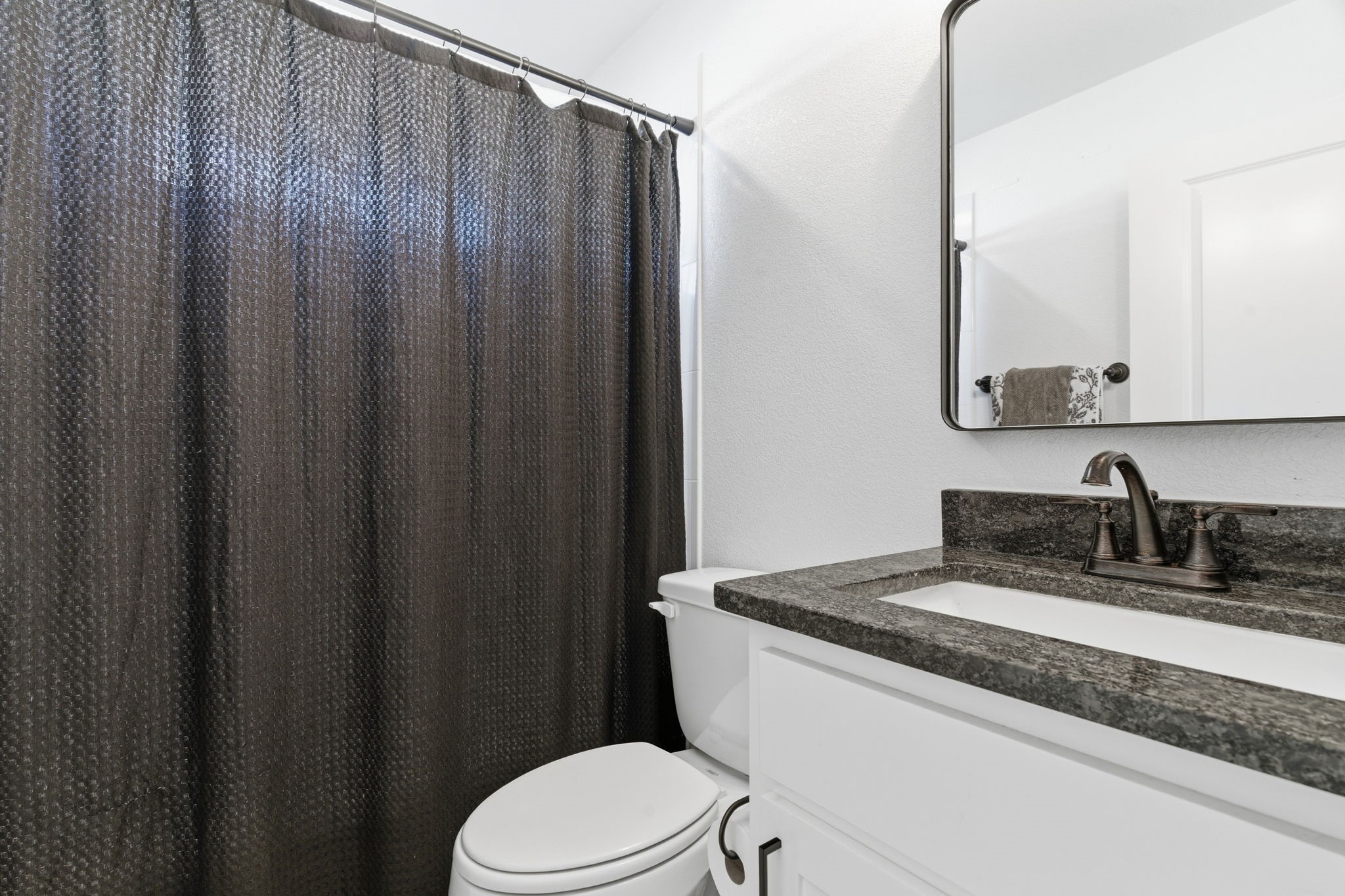 649 Charlotte Lane Burleson TX 76028