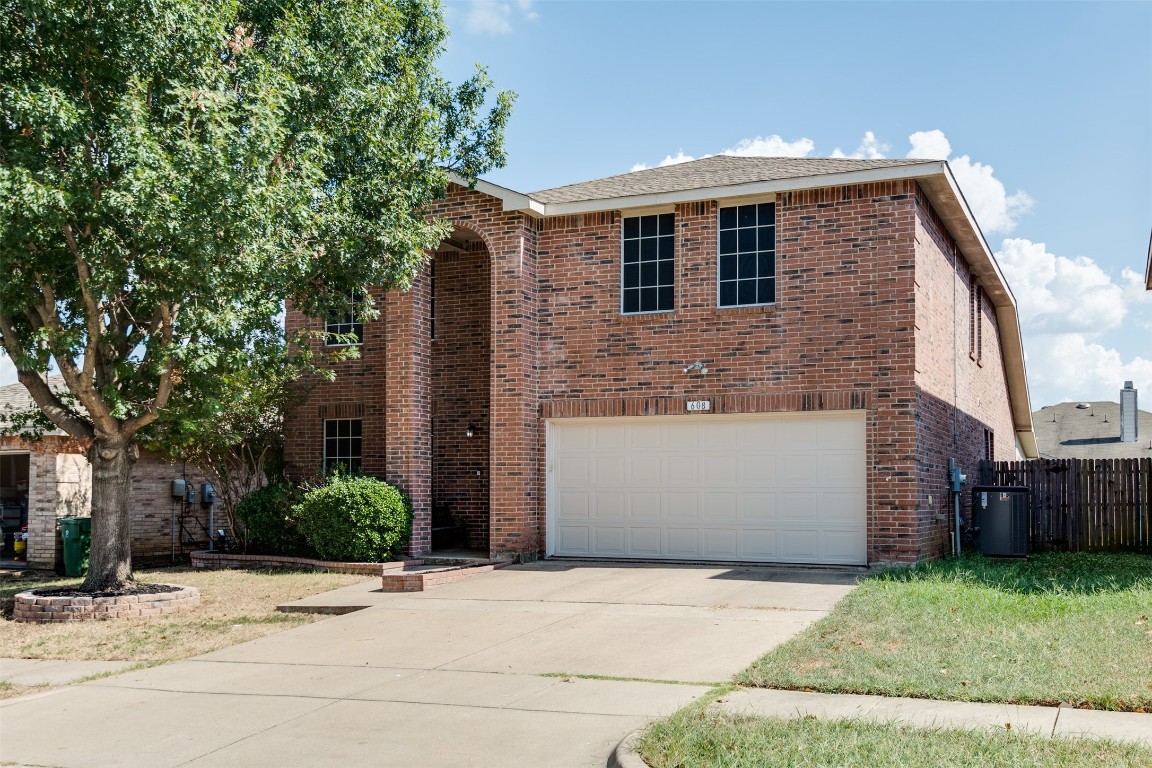 608 Malletwood Road Arlington TX 76002
