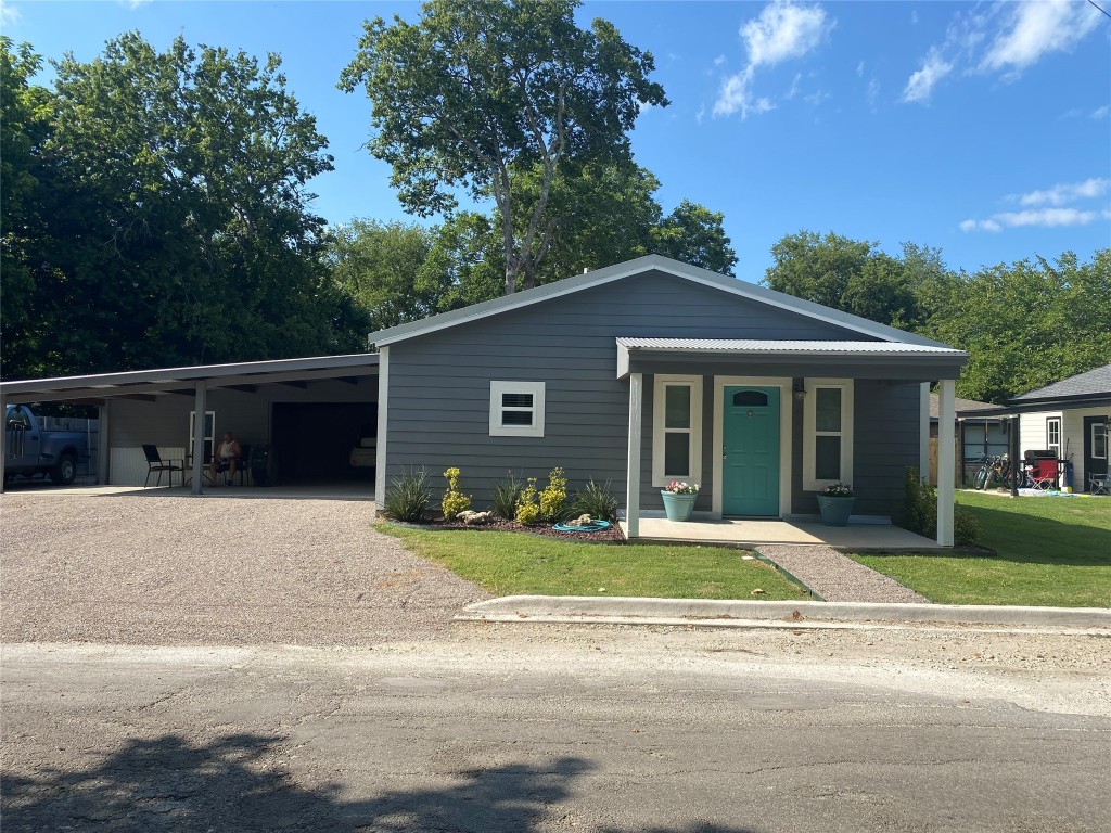616 W 7th Street Bonham TX 75418