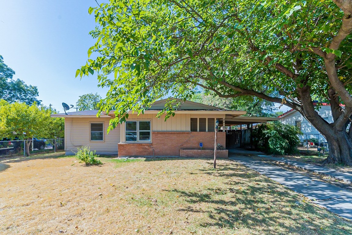 2514 Mountain Lake Road Dallas TX 75233