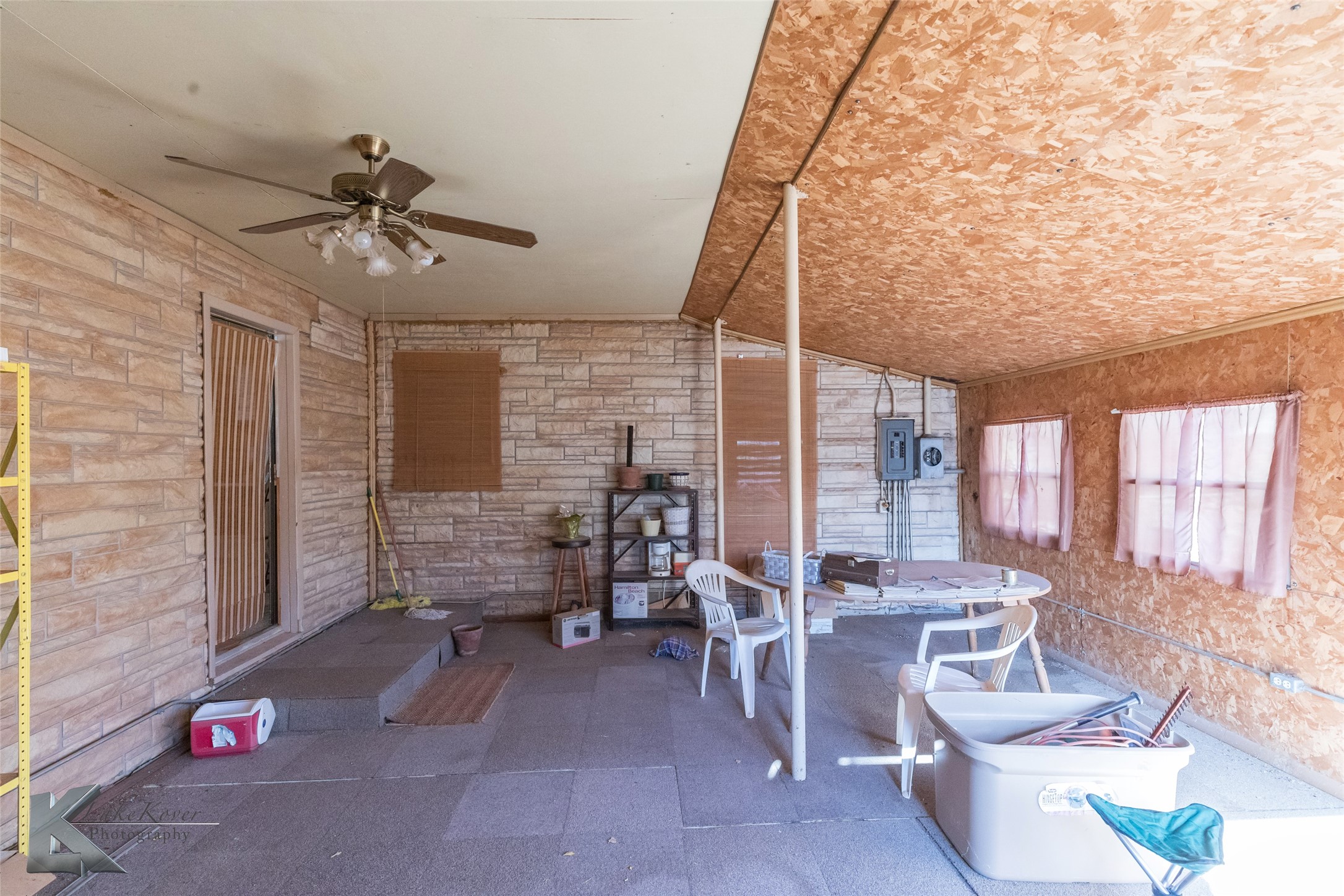 1306 Landon Street Stamford TX 79553