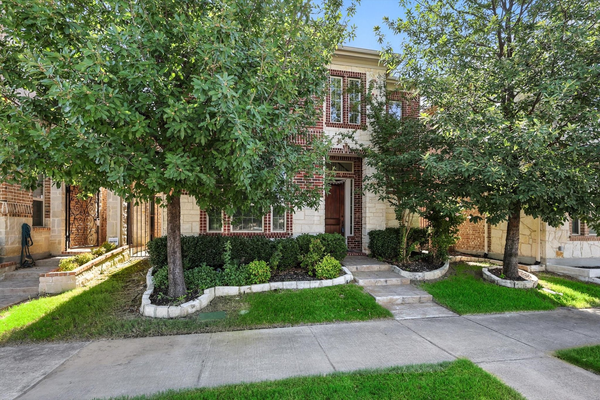 756 Huntingdon Street Coppell TX 75019