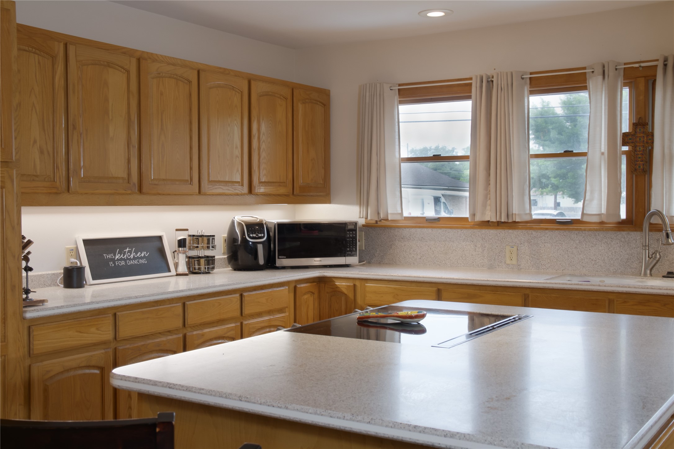 1900 S Walnut Street Brady TX 76825