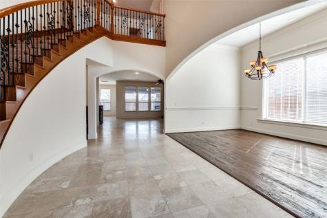 8004 Canyon Oak Drive North Richland Hills TX 76182