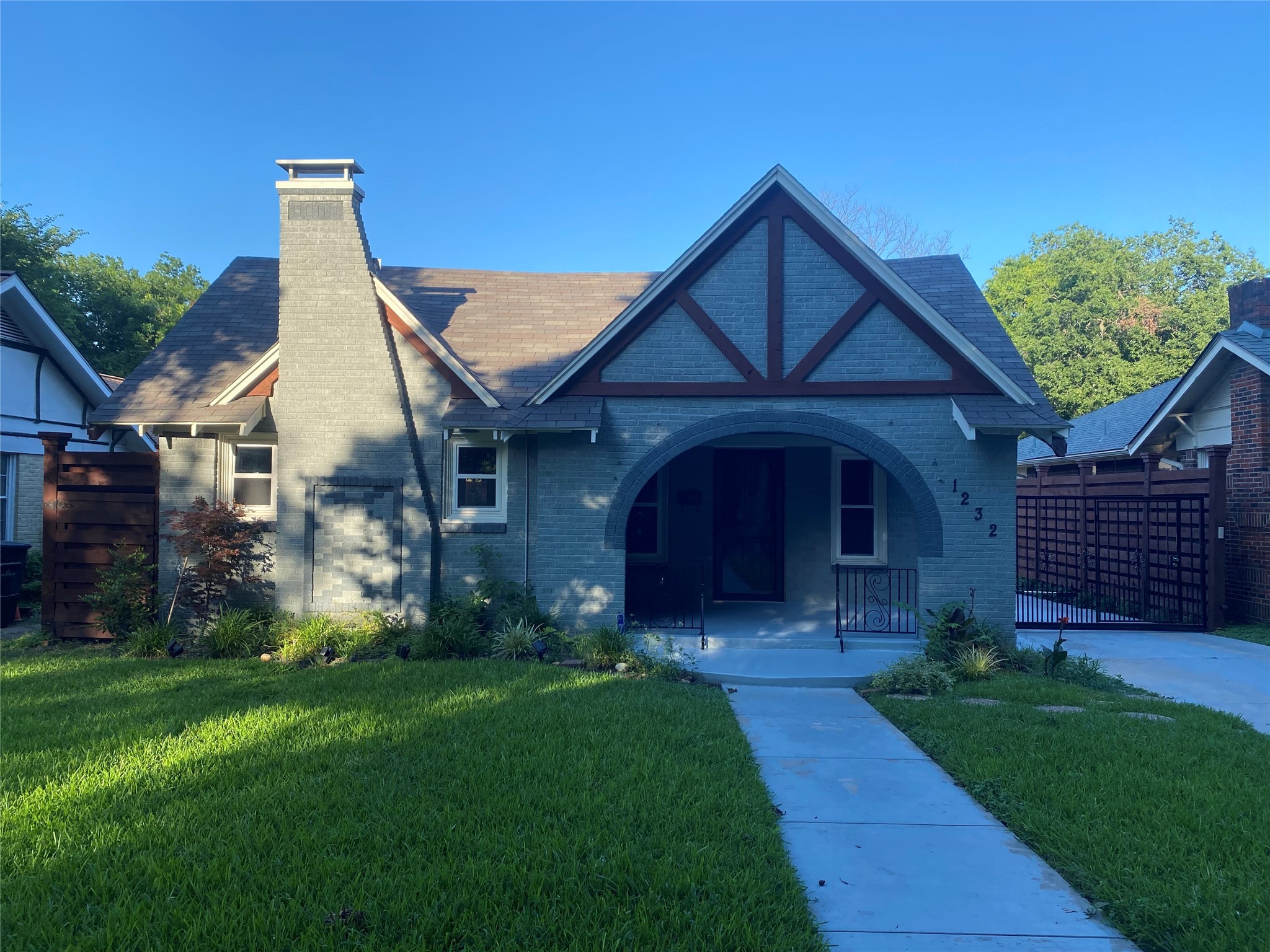 1232 Hollywood Avenue Dallas TX 75208