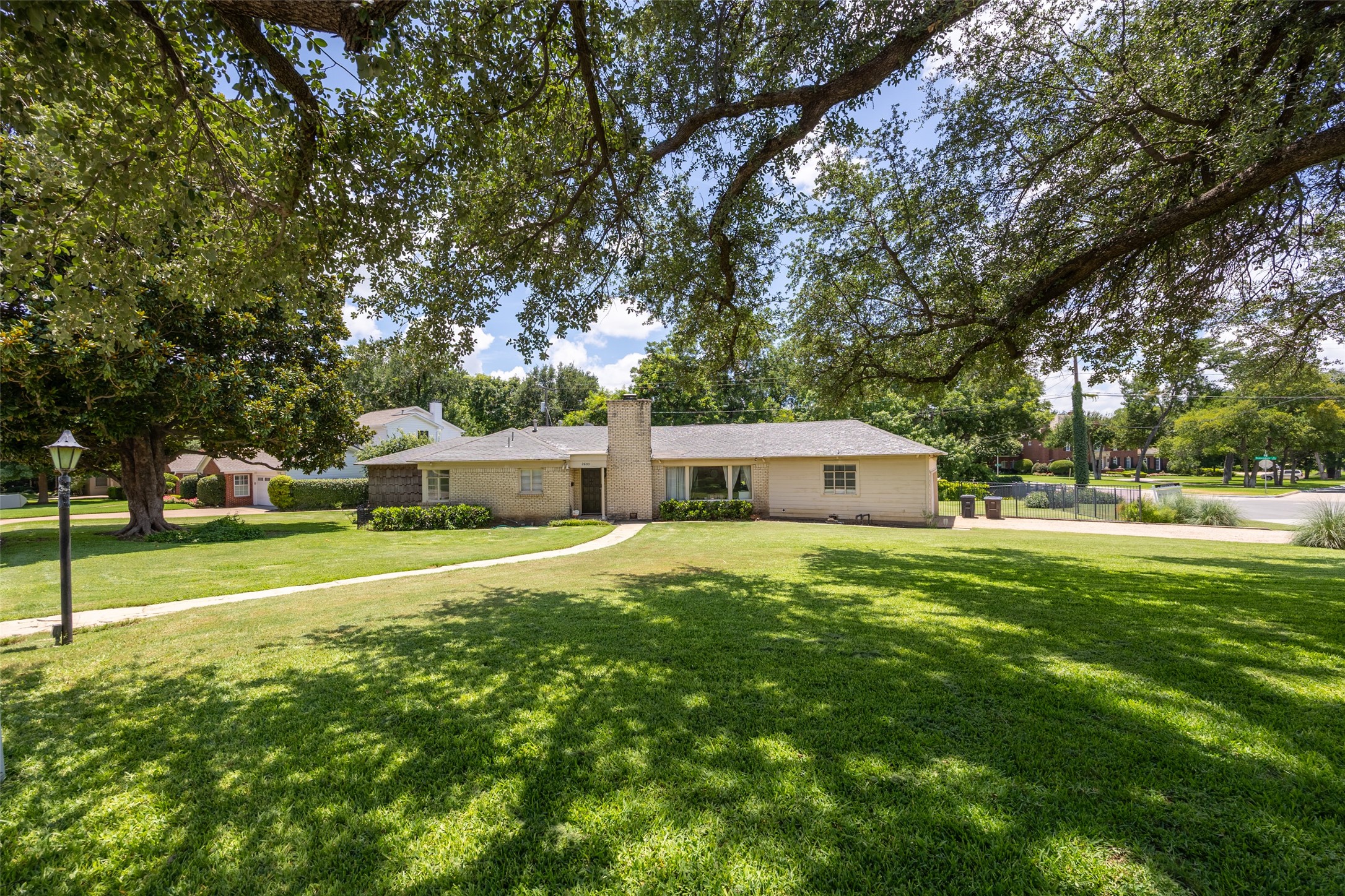 2600 Colonial Parkway Fort Worth TX 76109