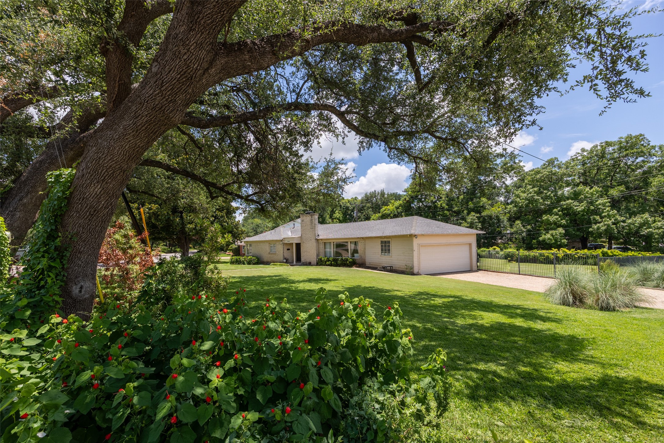 2600 Colonial Parkway Fort Worth TX 76109