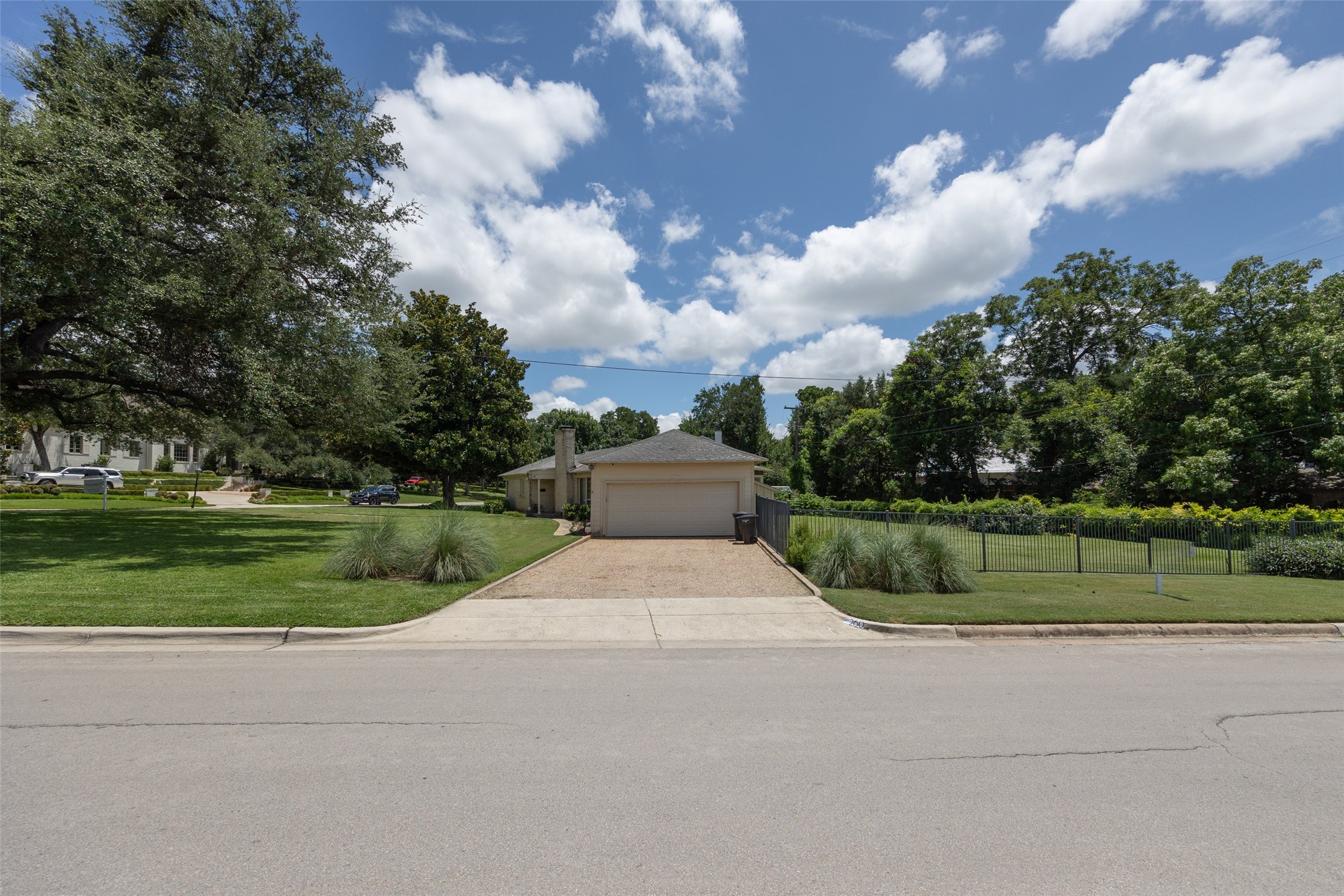 2600 Colonial Parkway Fort Worth TX 76109