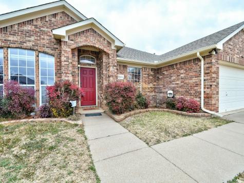 5009 Vaquero Drive Arlington TX 76017