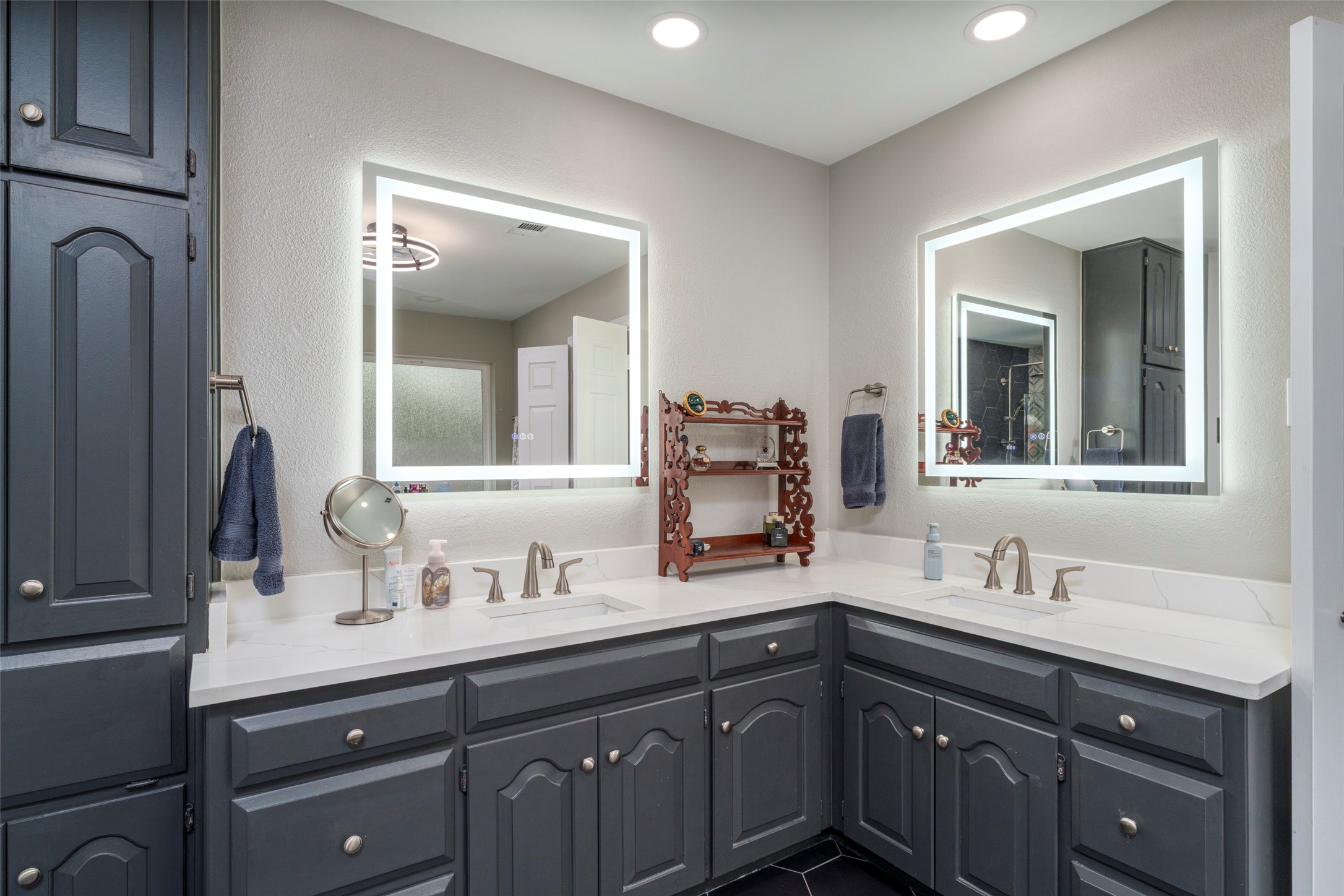 4802 Willow Bend Drive Arlington TX 76017