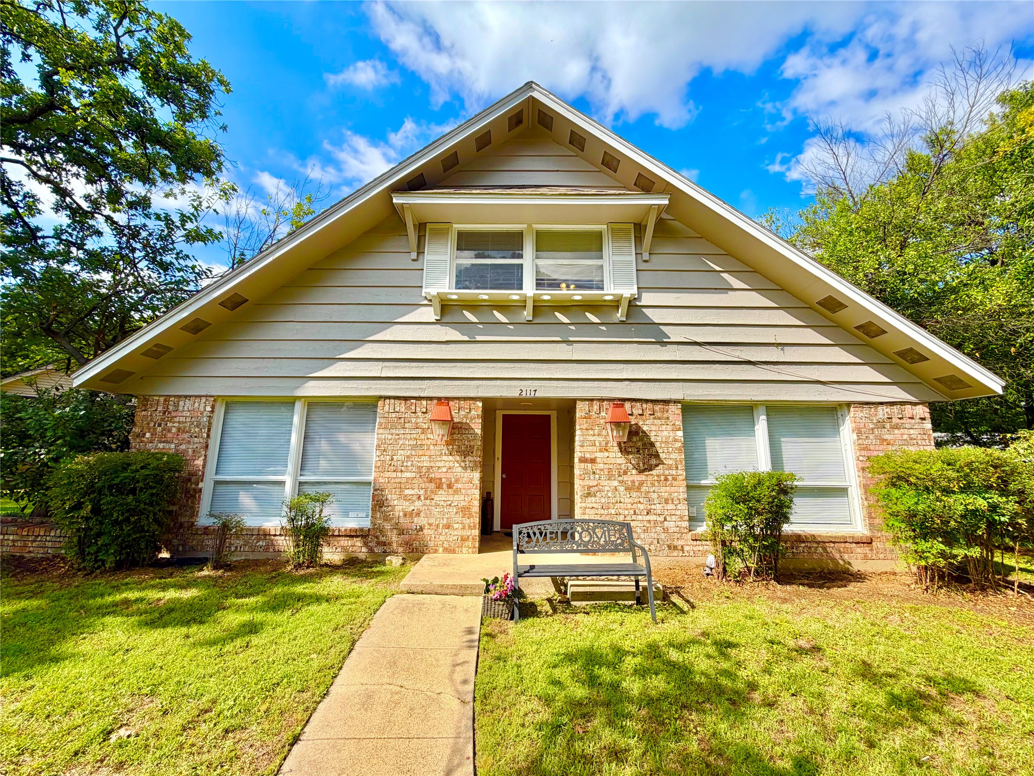 2117 Foxcroft Circle Denton TX 76209