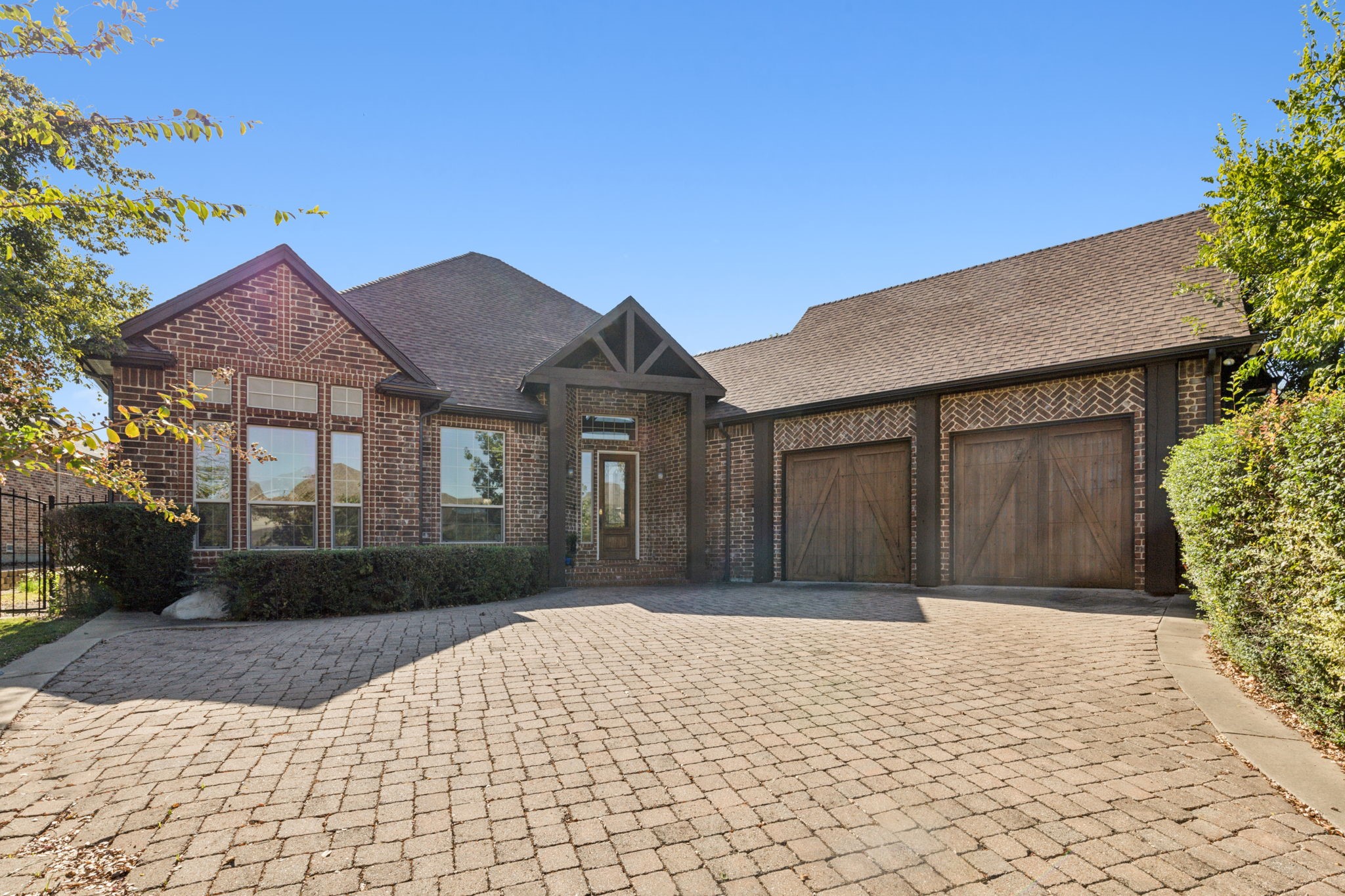 2710 Point View Cedar Hill TX 75104