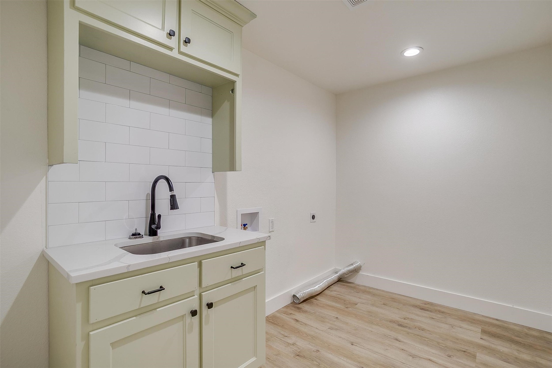 5440 Fursman Avenue Fort Worth TX 76114