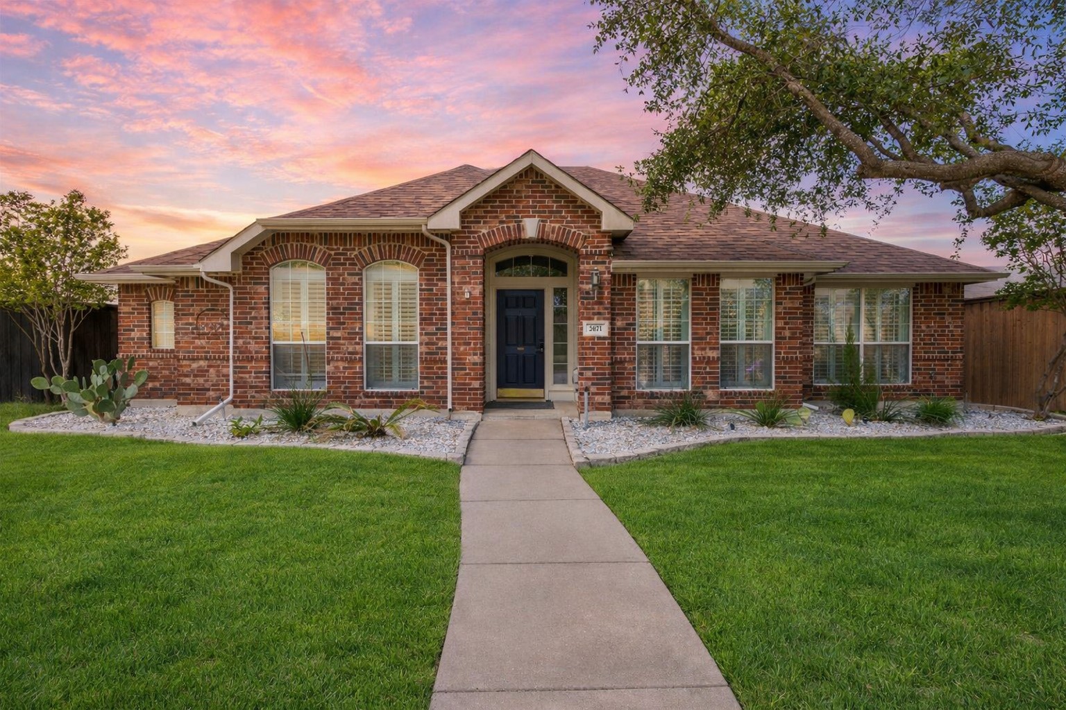 2071 Garrison Drive Rockwall TX 75032
