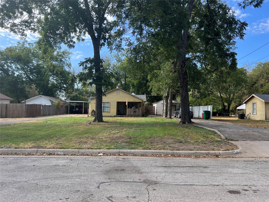 5928 Nina Lane Haltom City TX 76117