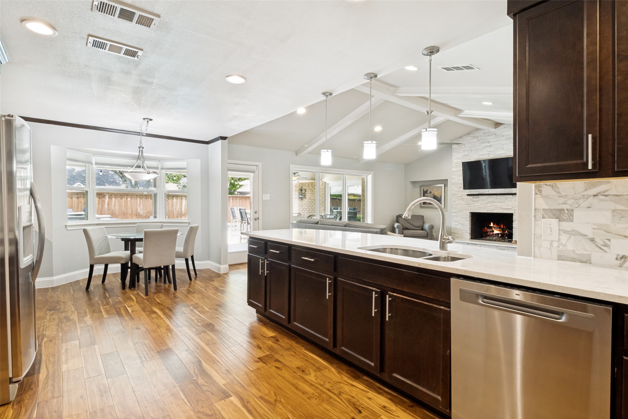14952 Knollview Drive Dallas TX 75248