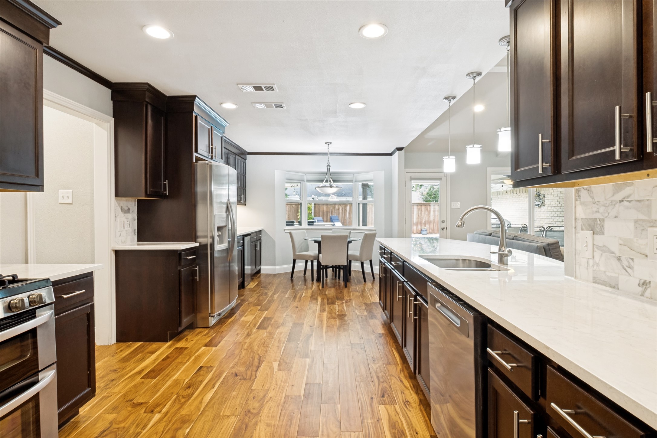 14952 Knollview Drive Dallas TX 75248