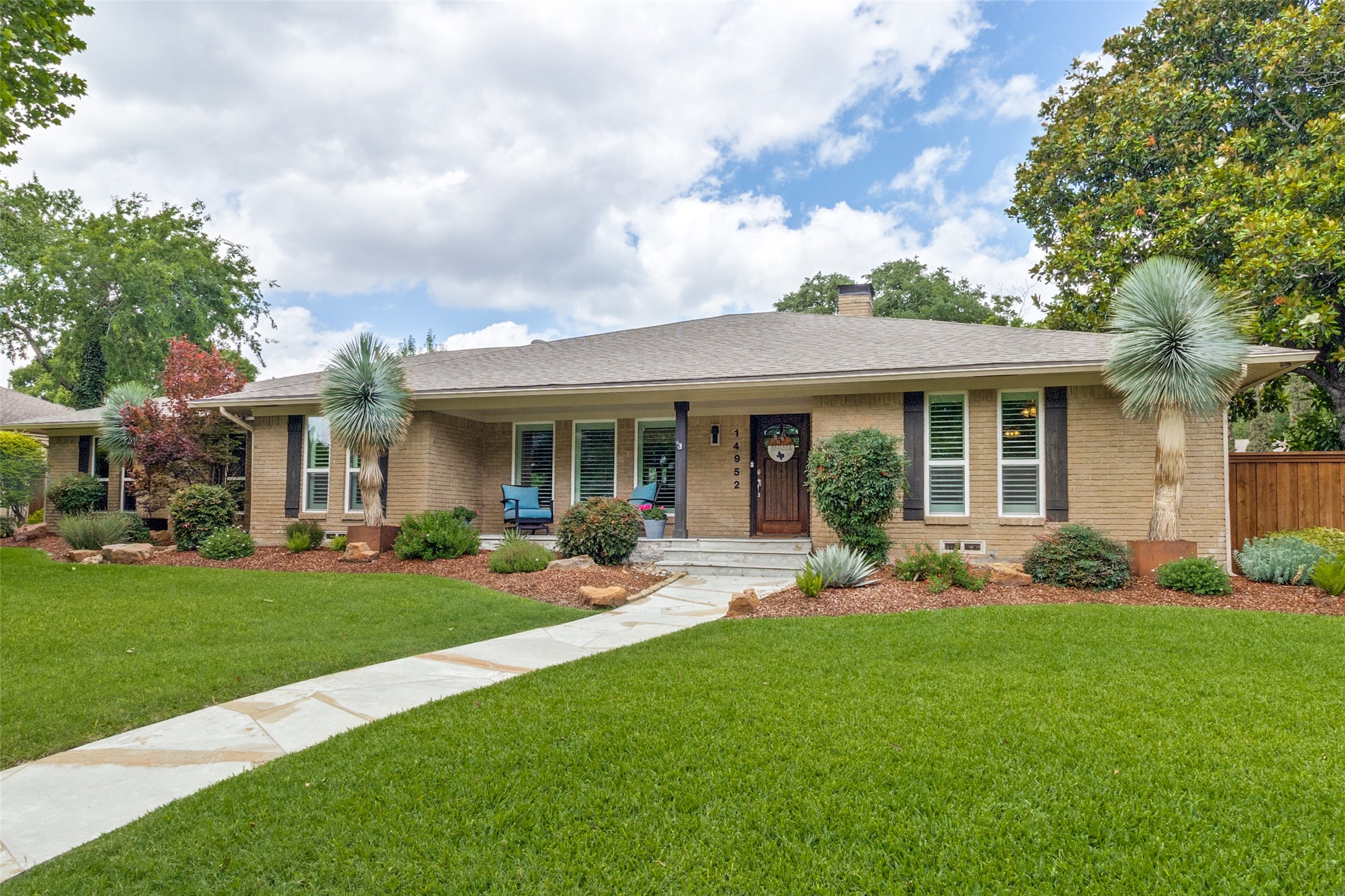 14952 Knollview Drive Dallas TX 75248