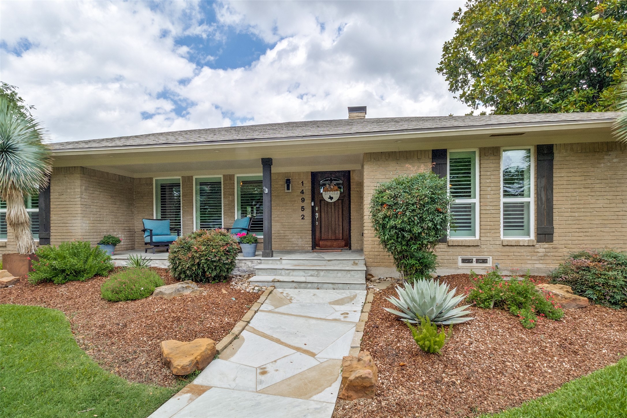 14952 Knollview Drive Dallas TX 75248