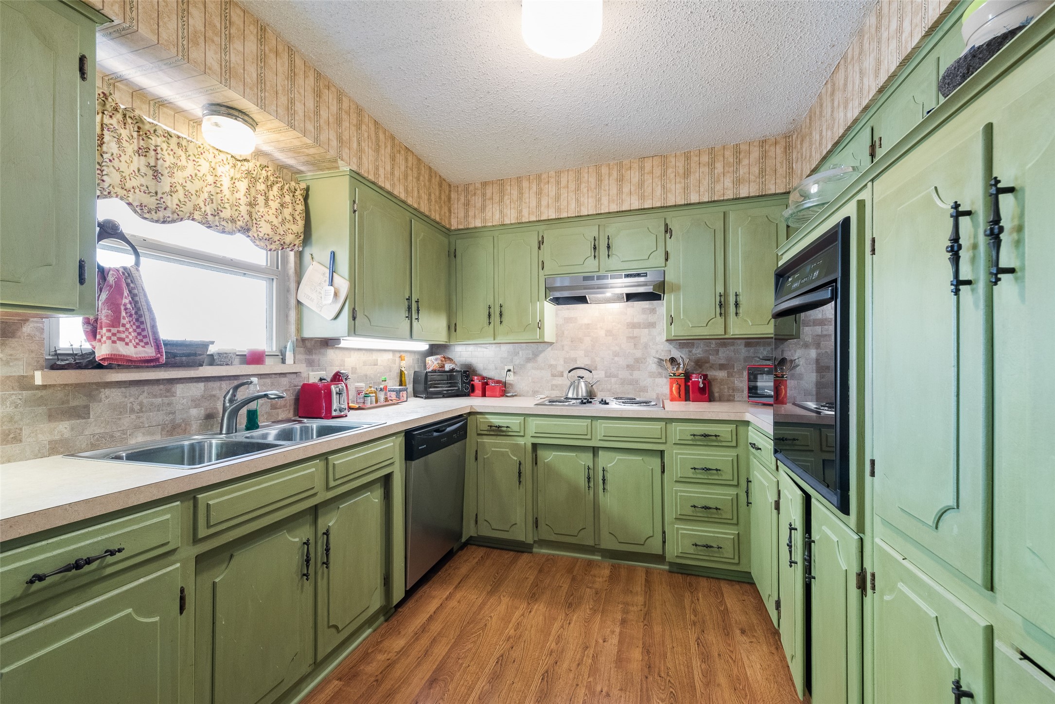 830 Mount Zion Road Midlothian TX 76065