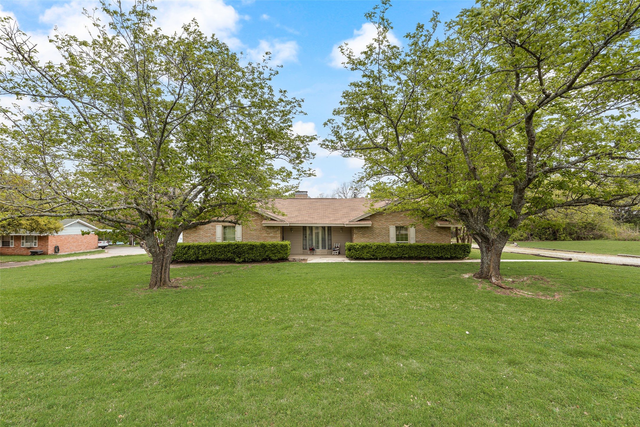 830 Mount Zion Road Midlothian TX 76065