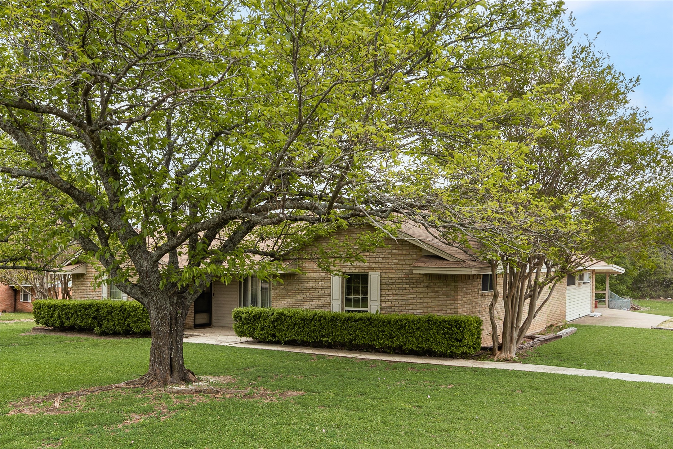 830 Mount Zion Road Midlothian TX 76065
