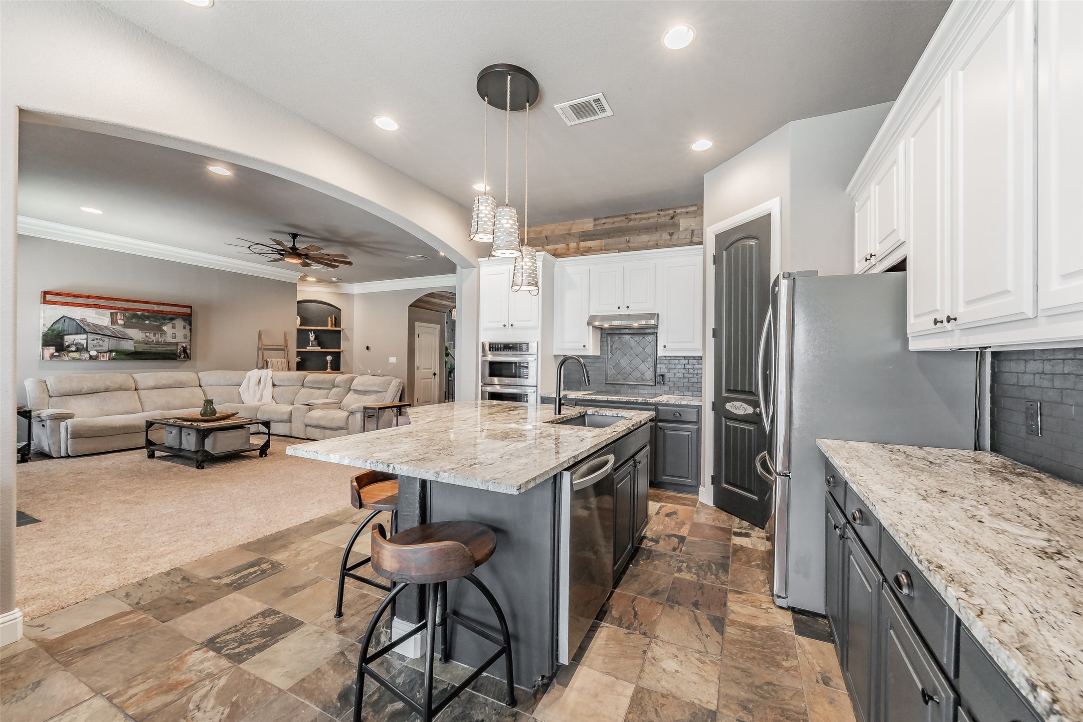 209 Thistle Ridge Denton TX 76210