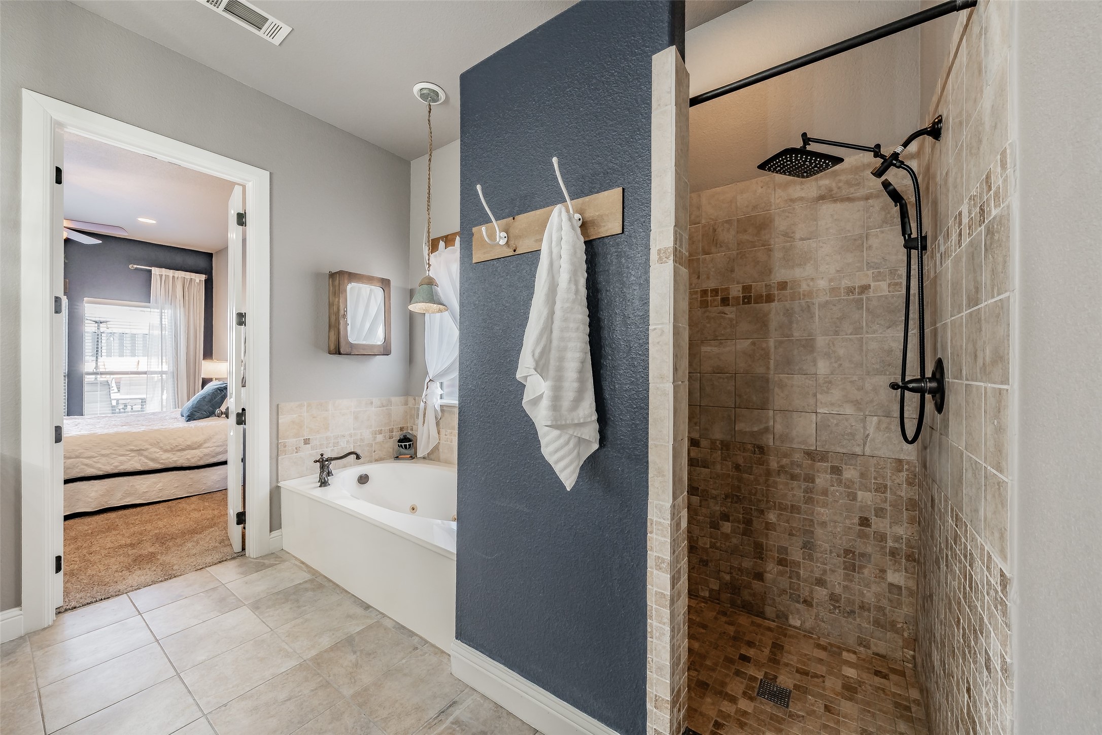 209 Thistle Ridge Denton TX 76210