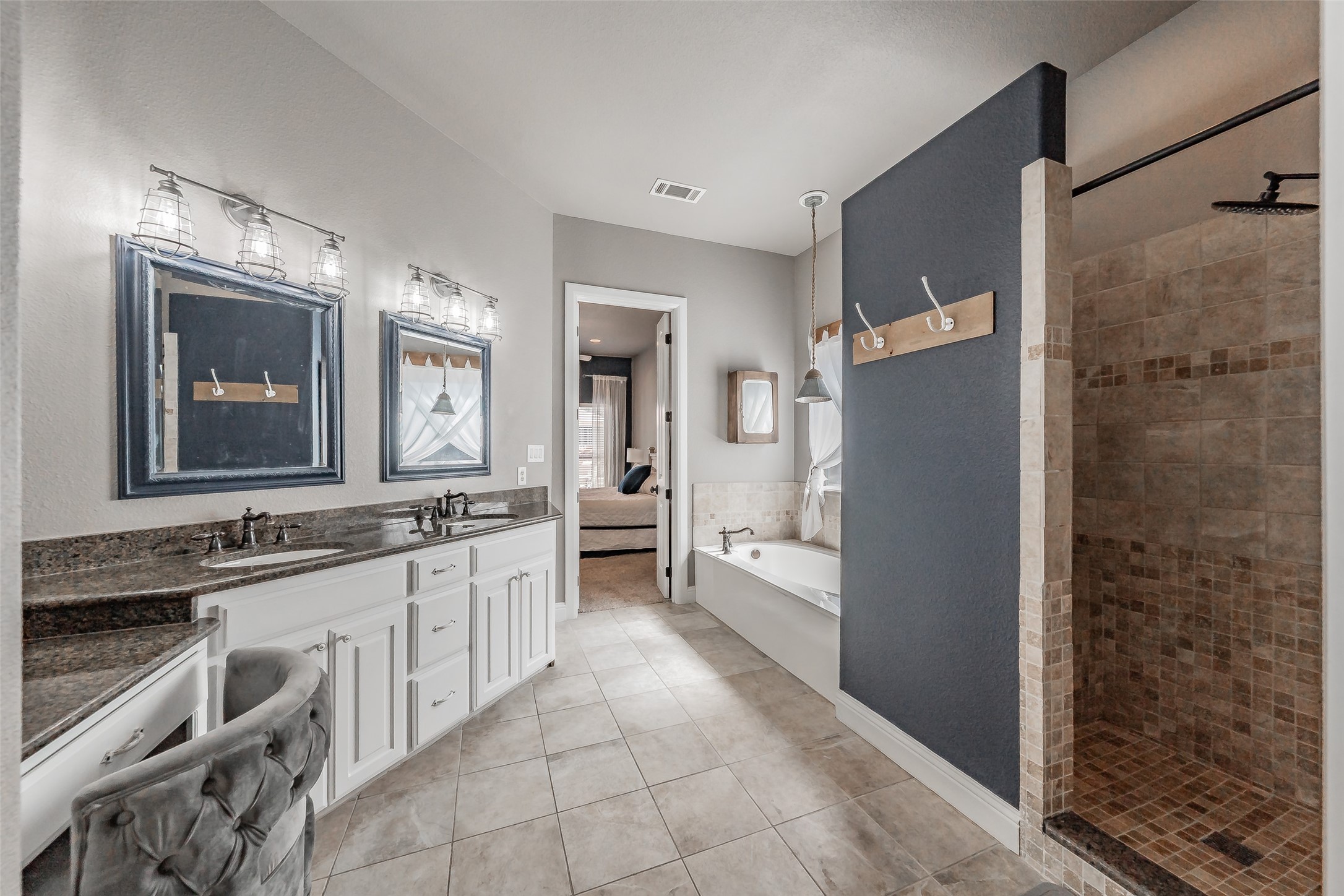 209 Thistle Ridge Denton TX 76210