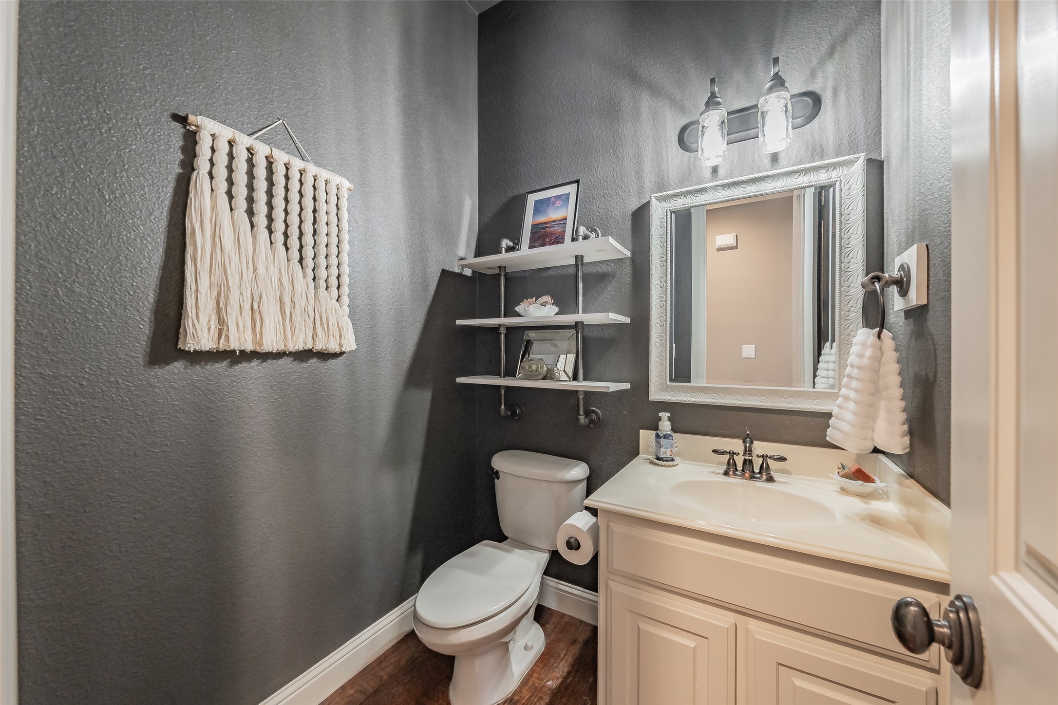 209 Thistle Ridge Denton TX 76210