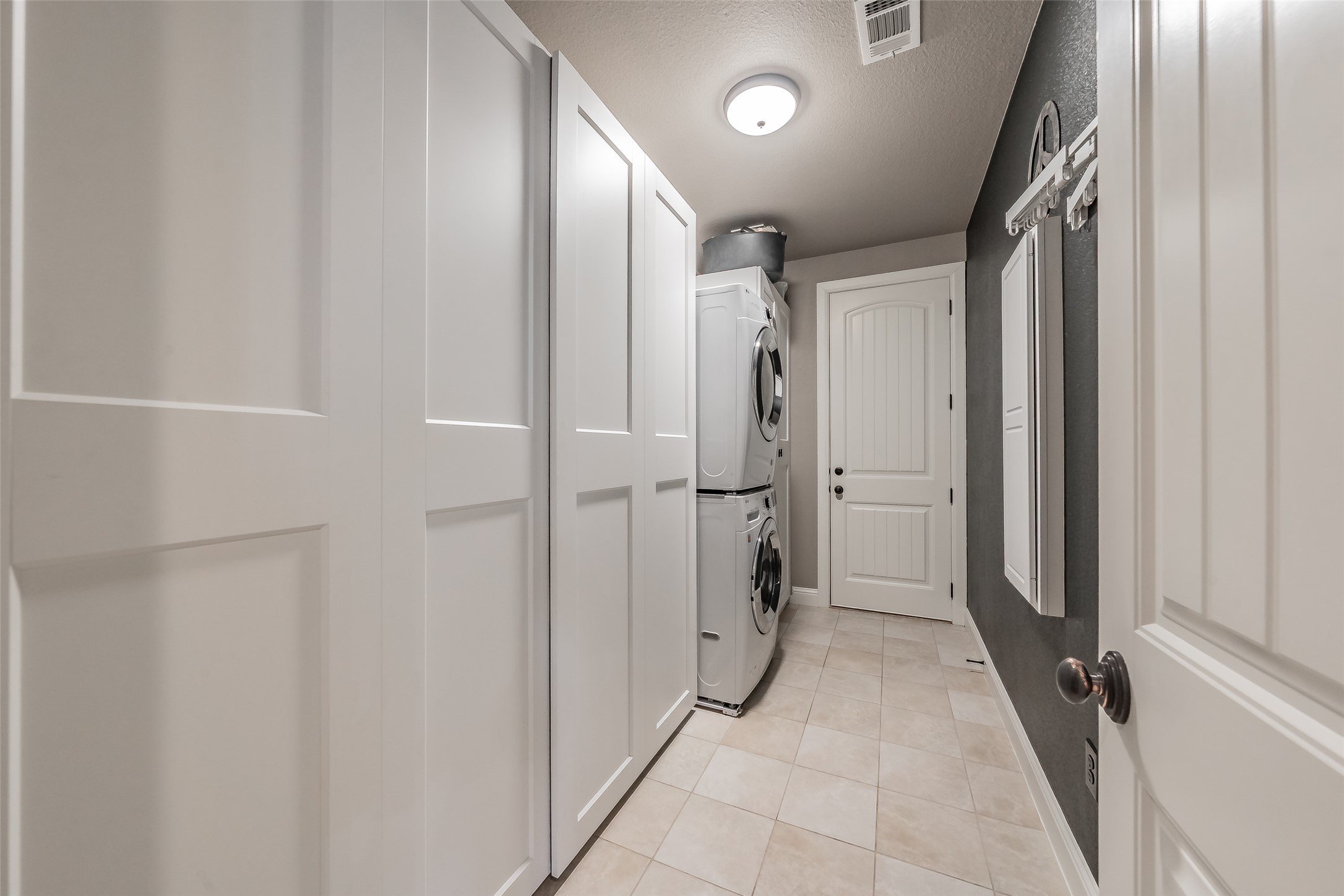209 Thistle Ridge Denton TX 76210