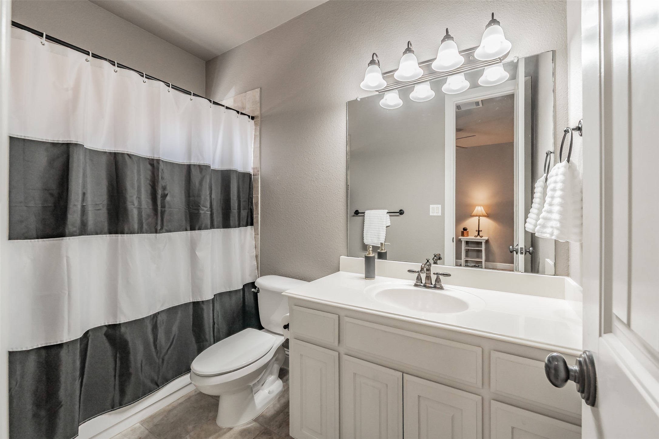 209 Thistle Ridge Denton TX 76210