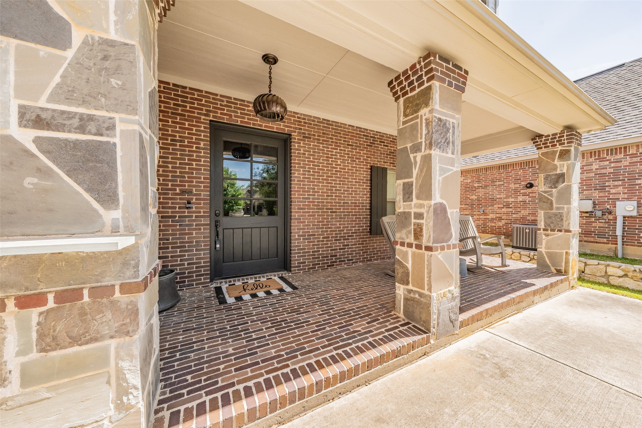 209 Thistle Ridge Denton TX 76210