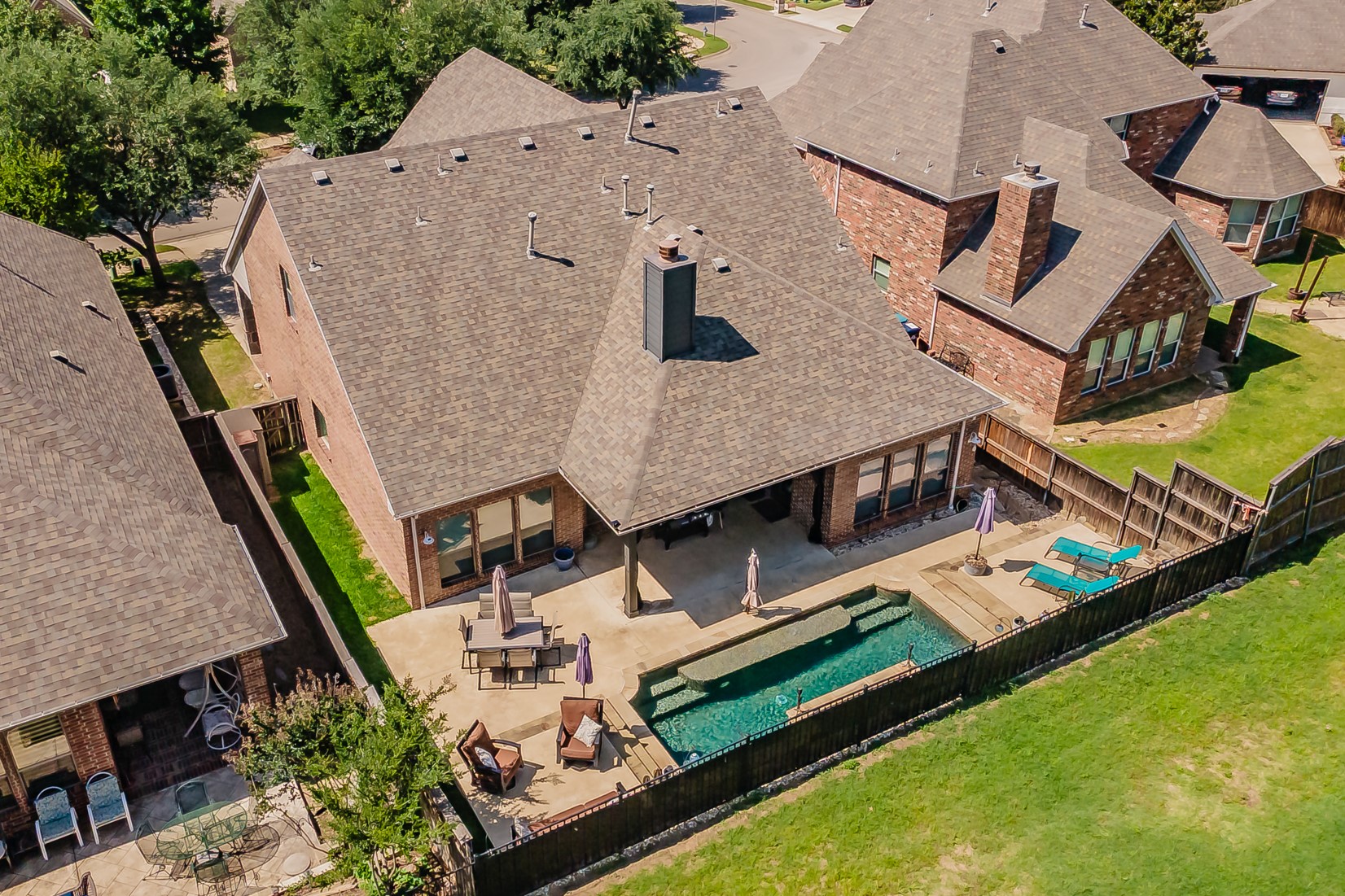 209 Thistle Ridge Denton TX 76210
