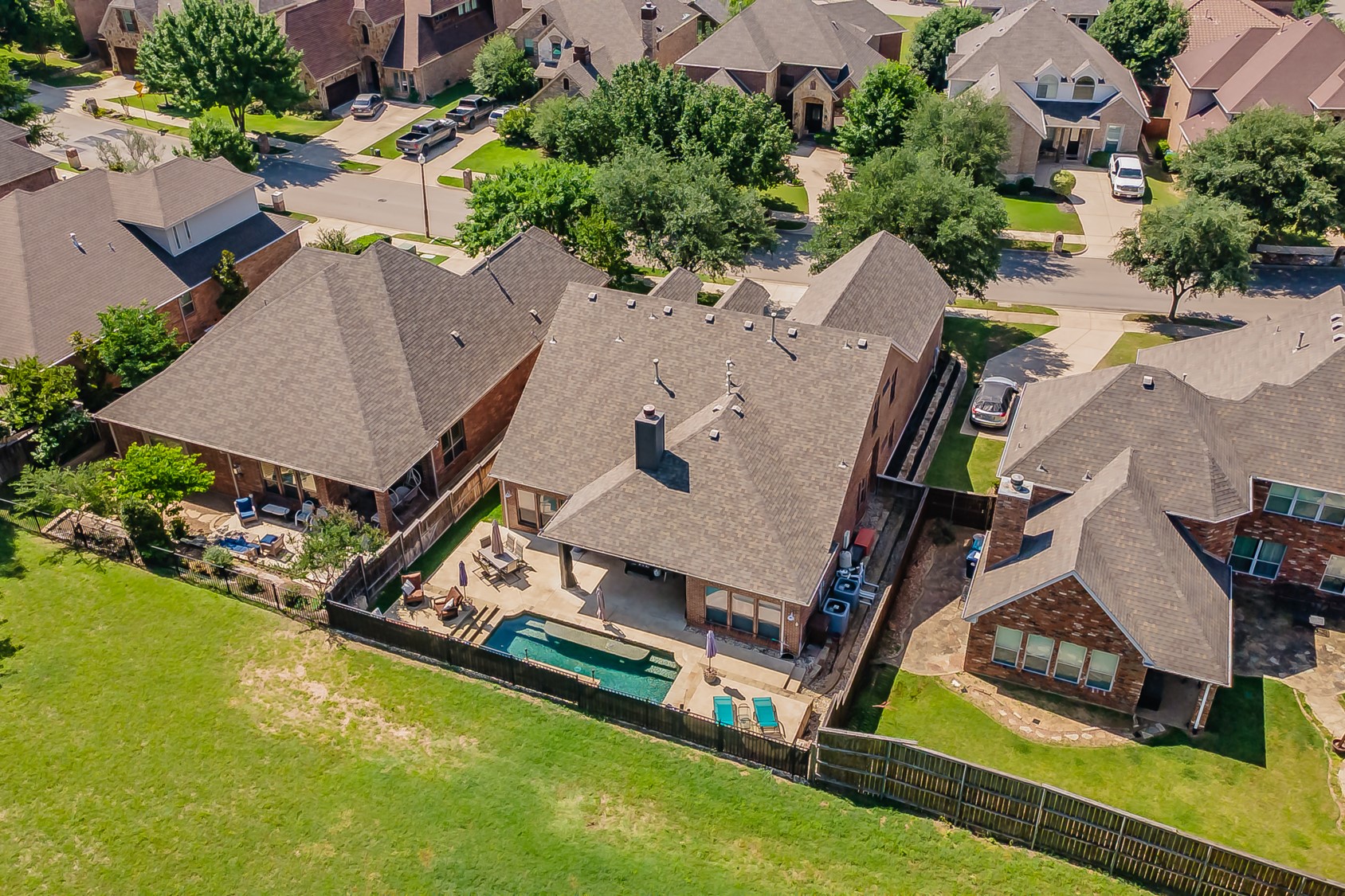 209 Thistle Ridge Denton TX 76210