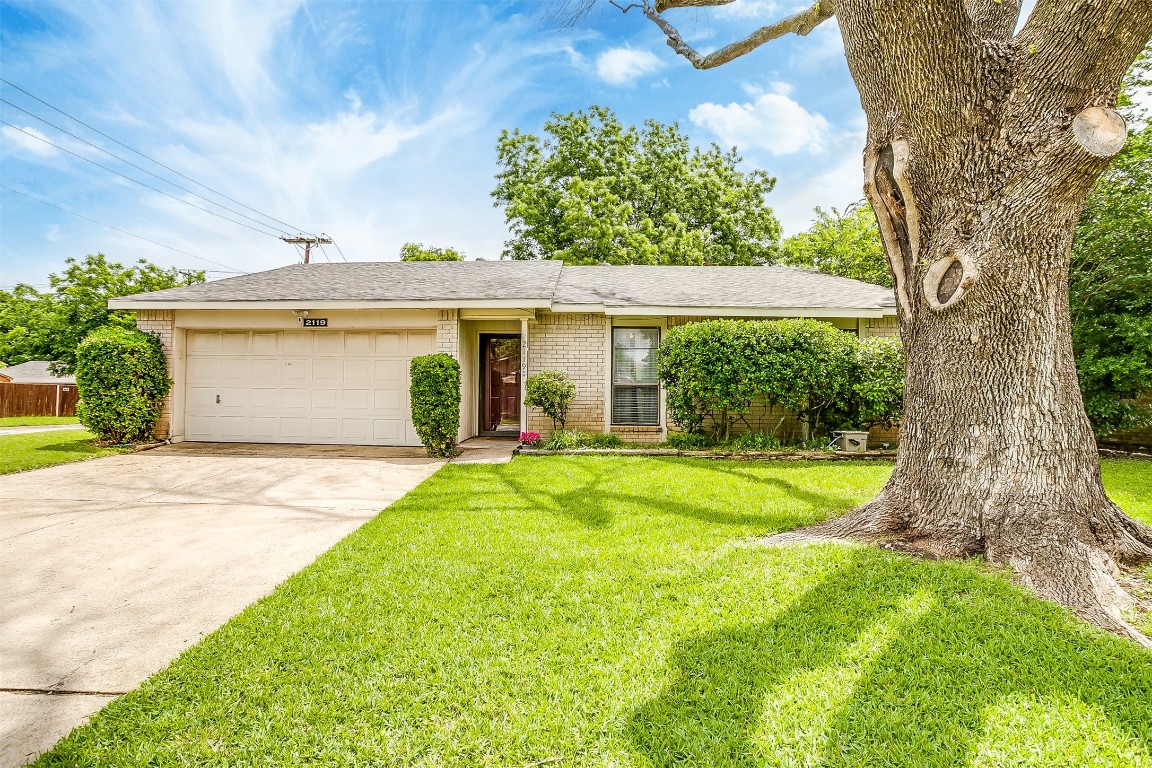 2119 Lavon Creek Lane Arlington TX 76006