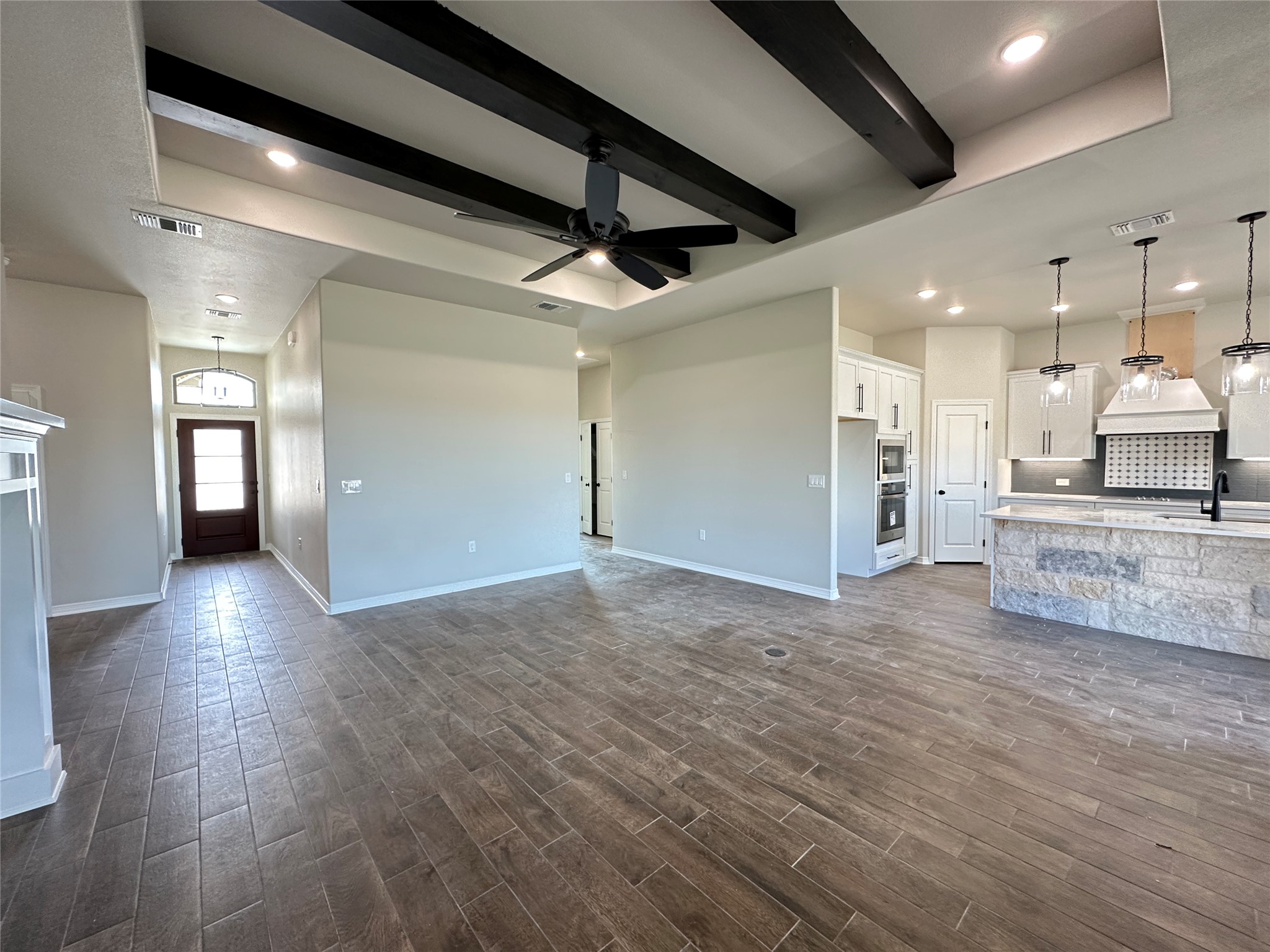 132 Lasso Loop Lorena TX 76655
