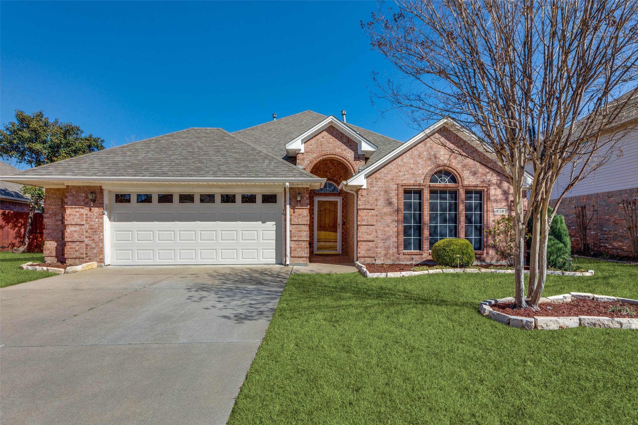 819 Huebner Way Burleson TX 76028