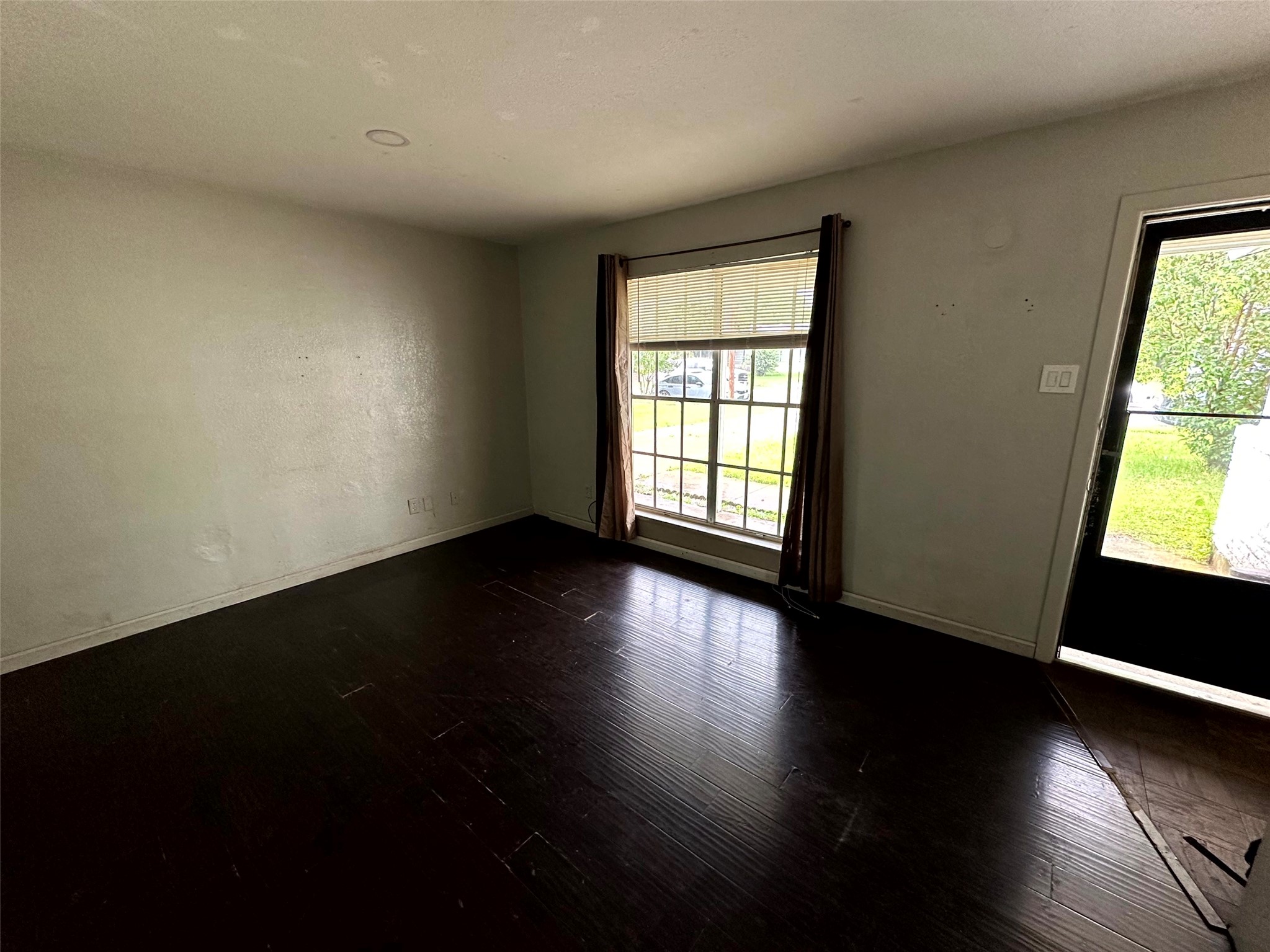 1902 Morgan Street Irving TX 75062