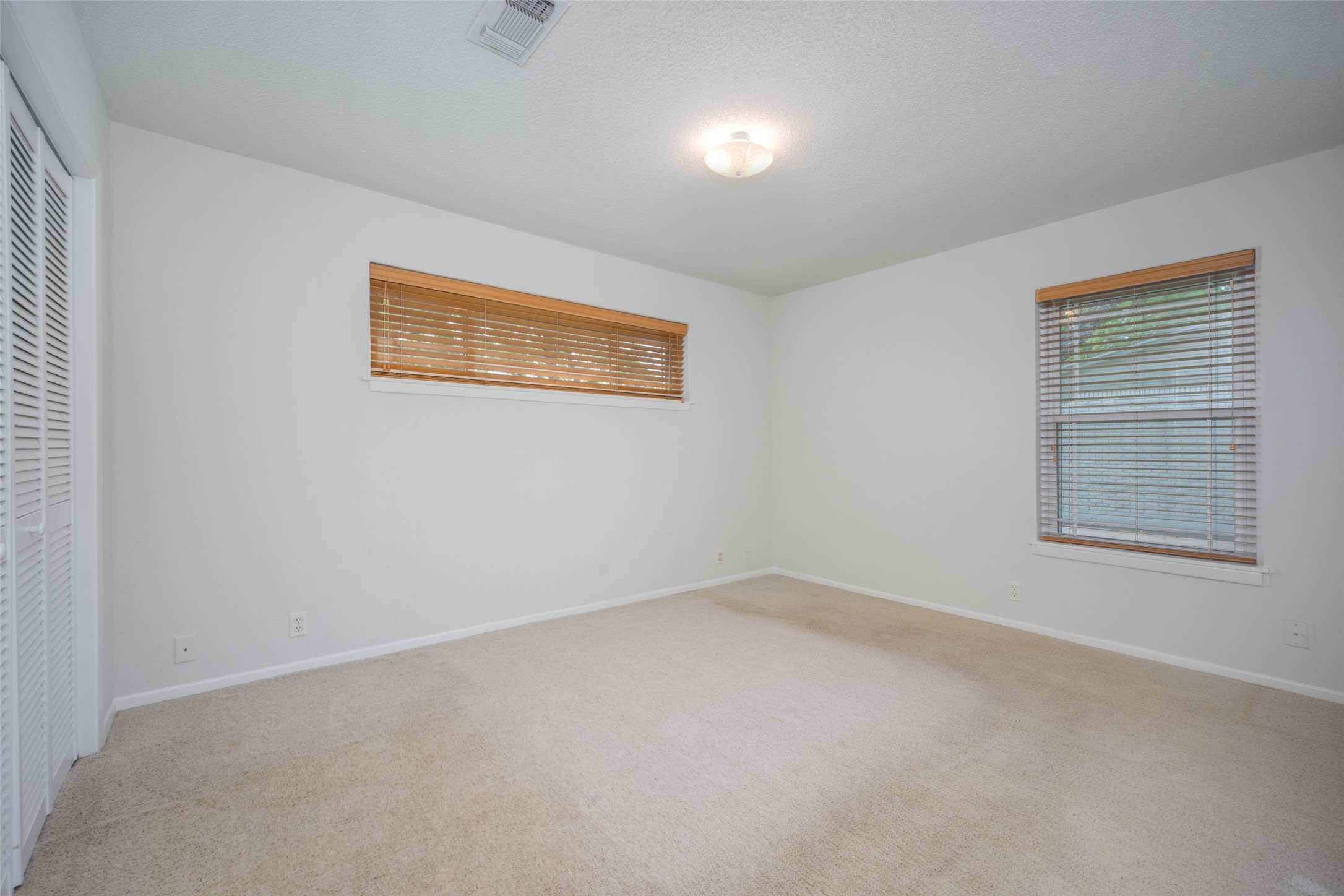 1027 Stanley Street Denton TX 76201