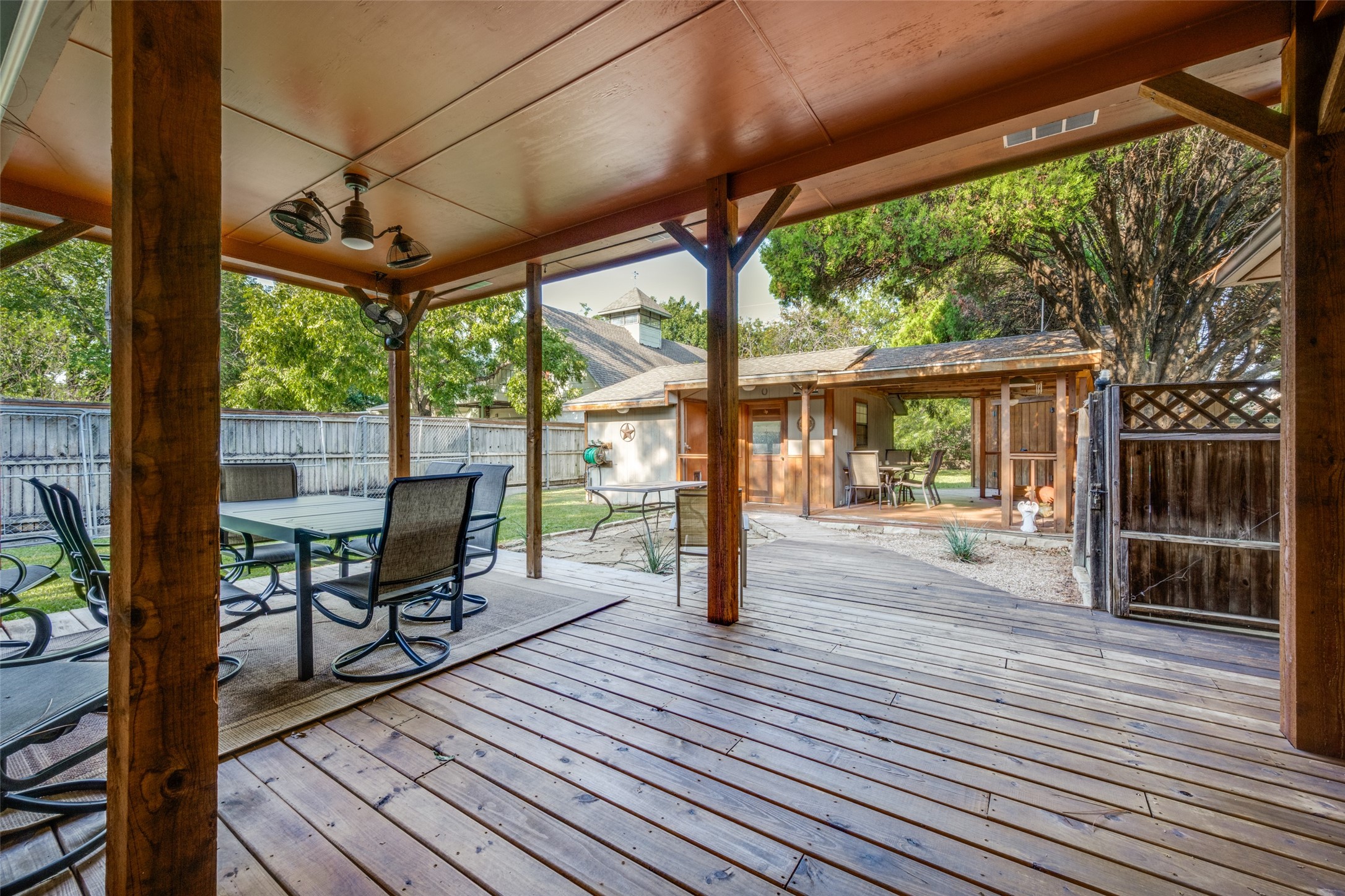1027 Stanley Street Denton TX 76201