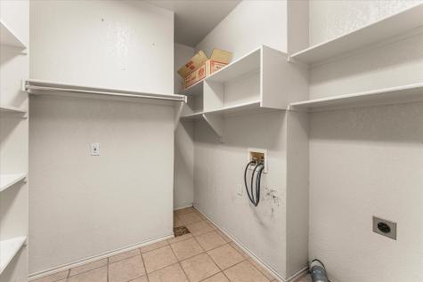 204 Plantation Avenue Pottsboro TX 75076