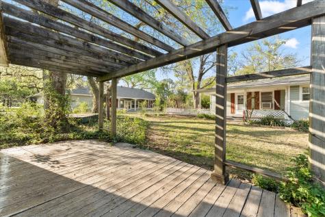 204 Plantation Avenue Pottsboro TX 75076