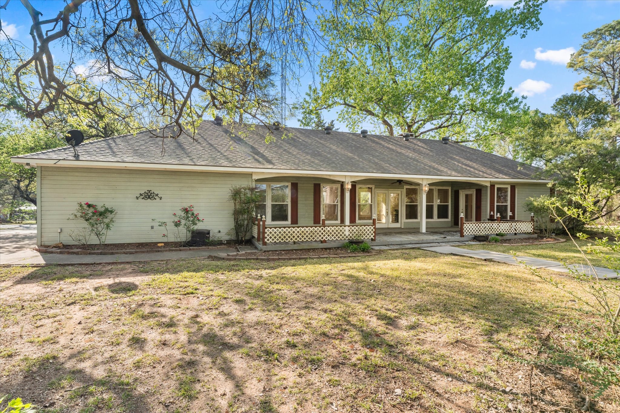 204 Plantation Avenue Pottsboro TX 75076